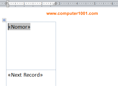 Tampilan tabel label mail merge setelah kolom 2 dan 3 dihapus Tampilan tabel label mail merge setelah kolom 2 dan 3 dihapus