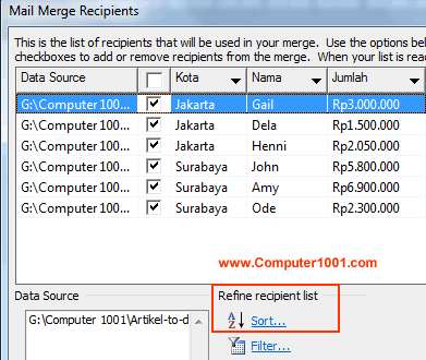 Pilih Sort untuk mengurutkan data mail merge Pilih Sort untuk mengurutkan data mail merge